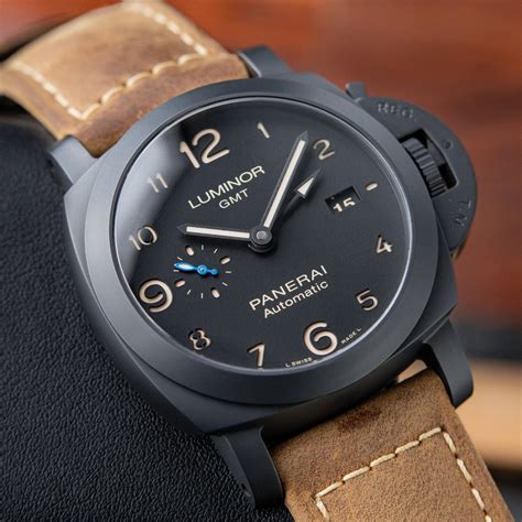 tischuhr panerai|Panerai luminor gmt ceramica.